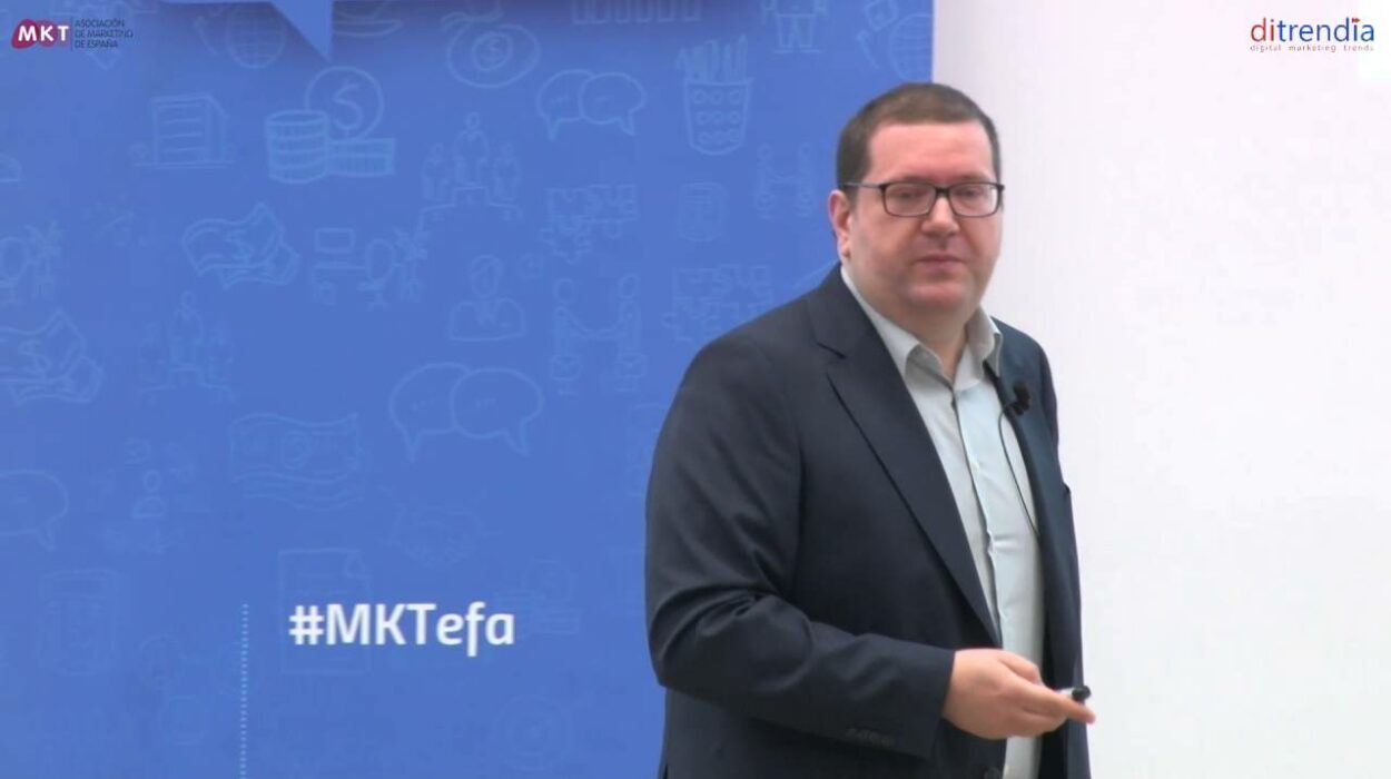 Ponencia de Javier Roldán, Director de Innovación TI de BANKINTER en el MKTefa