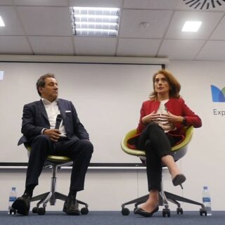 Panel de Expertos sobre Cómo generar experiencias clientes memorables