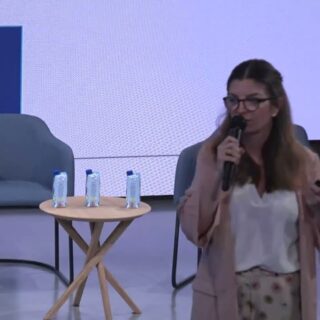 Ponencia "¿Cómo construir una marca valiosa?" por Teresa Lemus, directora general para España de Brand Finance